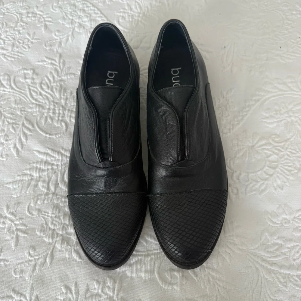 Black Leather Classic Loafer Shoe size EU 40 US 9.5-10